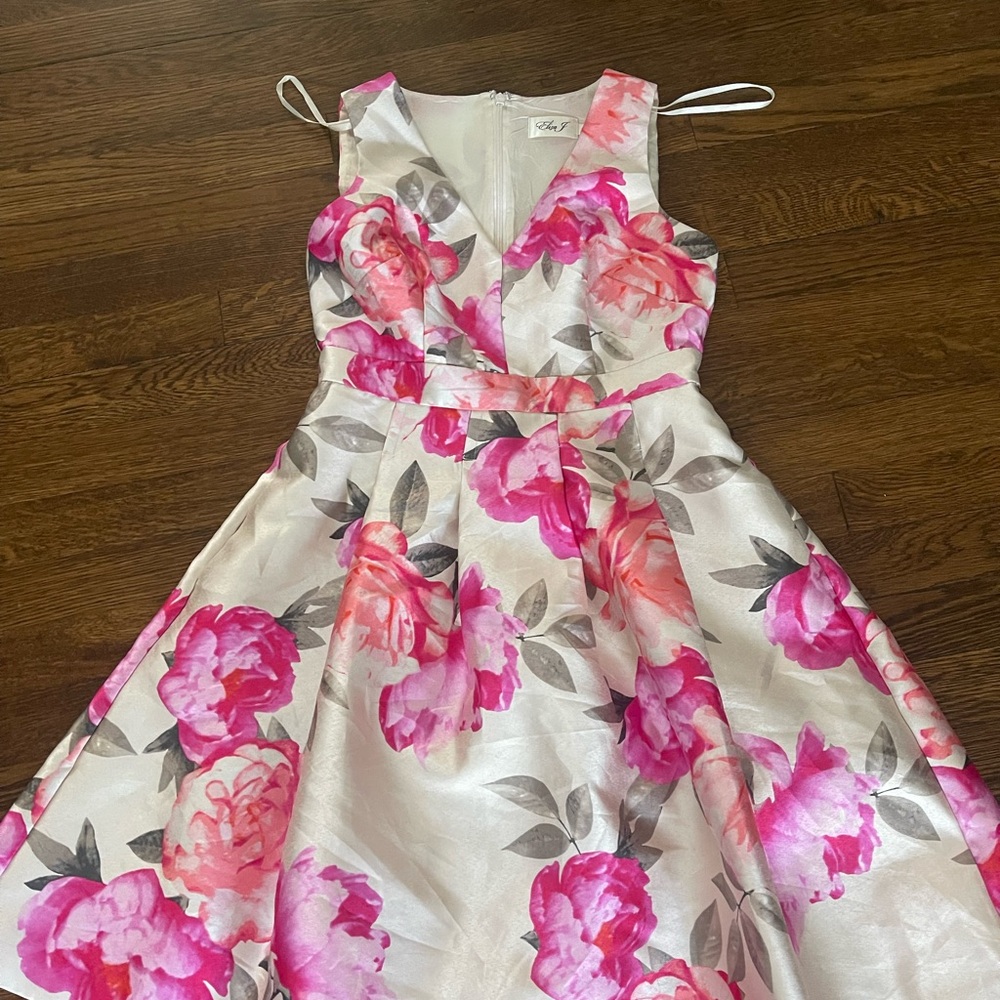 Floral Pink and White dress